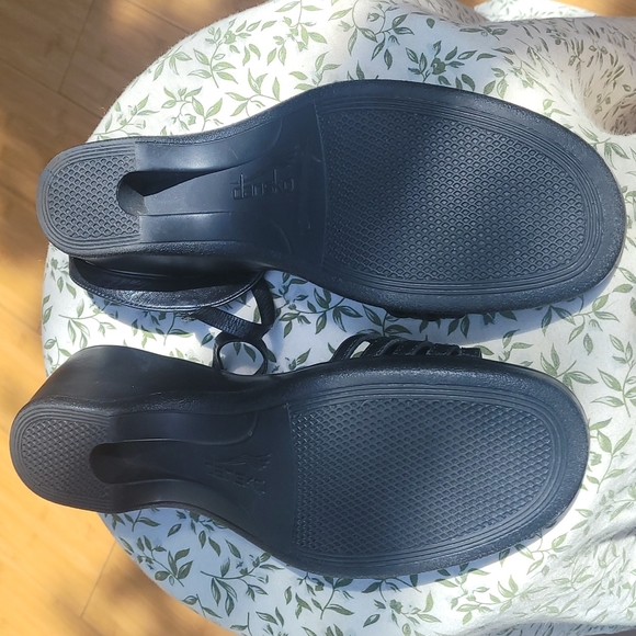 Dansko shoes size 42 - Picture 9 of 10